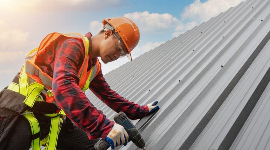 Professional gutter cleaning in Upton, KY